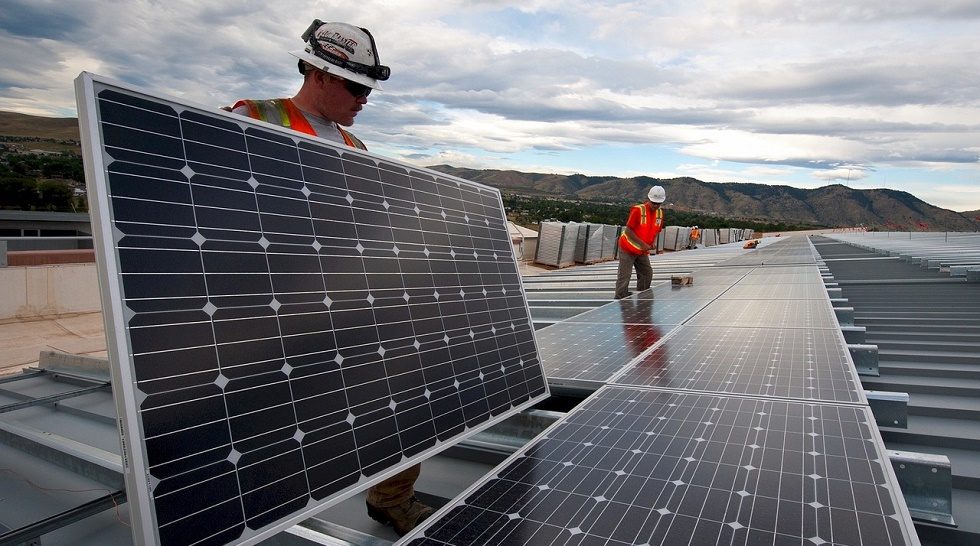 Chinese solar companies pull back from US as Trump cuts incentives